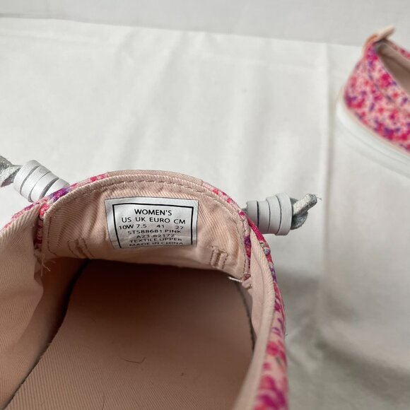 Speery Pink and White Canvas Sneakers with Floral Design - Picture 9 of 9